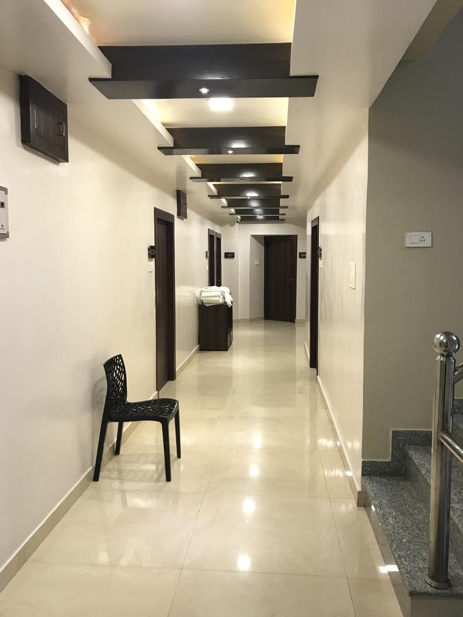 Hotel Mmk Kanpur Luaran gambar