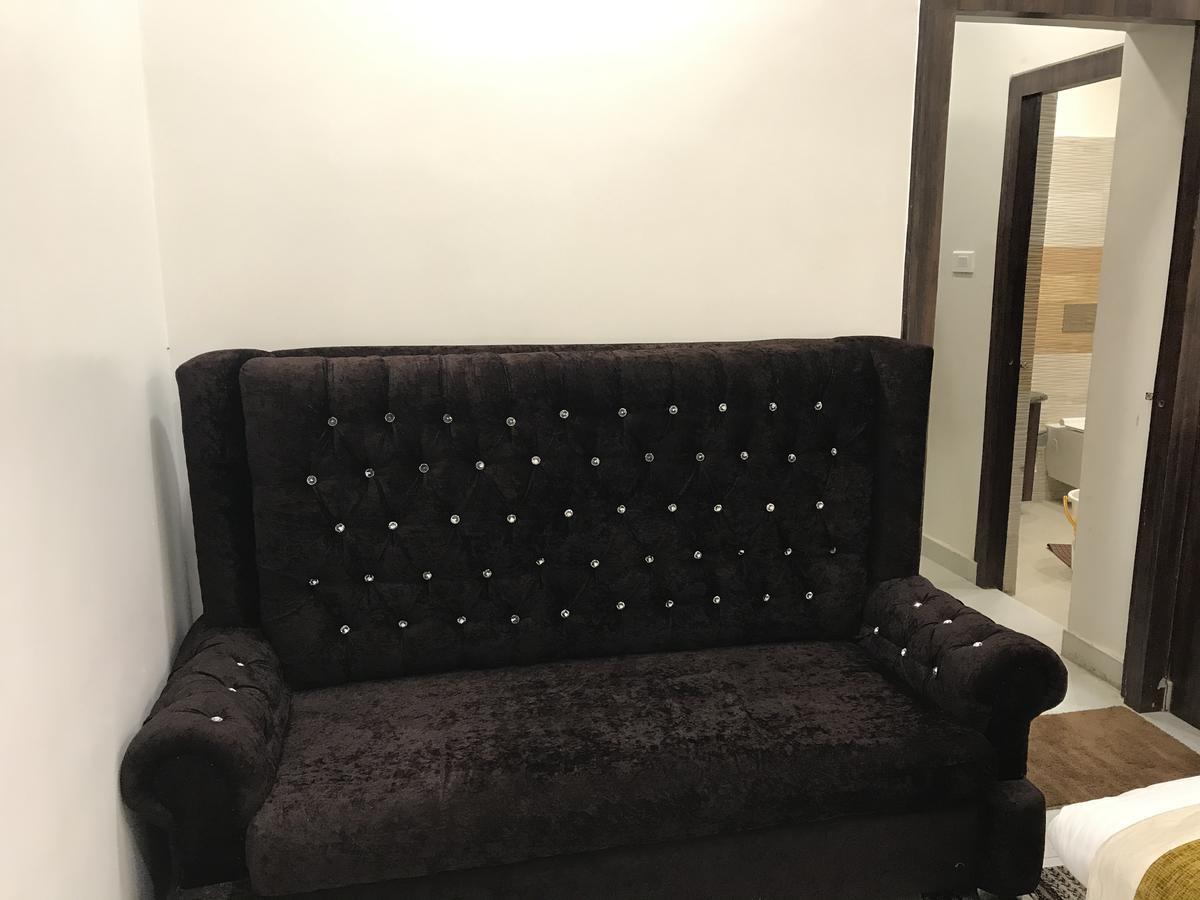 Hotel Mmk Kanpur Luaran gambar