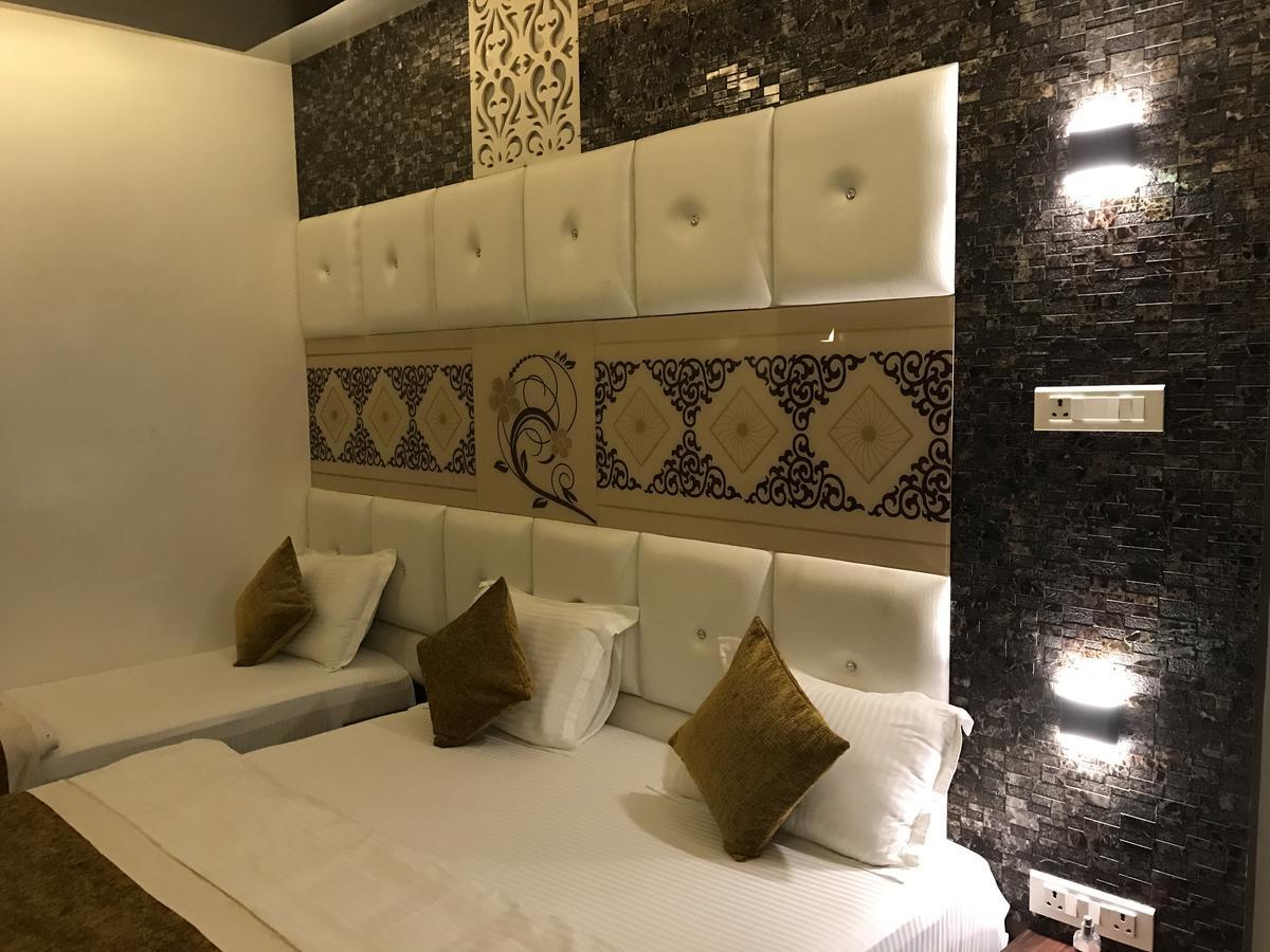 Hotel Mmk Kanpur Luaran gambar