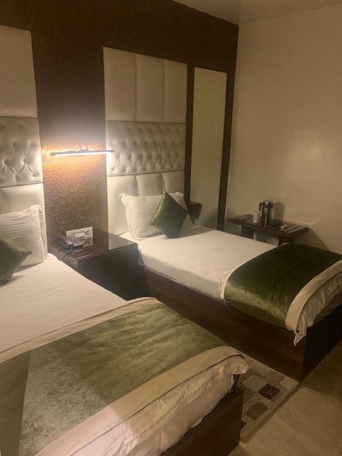 Hotel Mmk Kanpur Luaran gambar